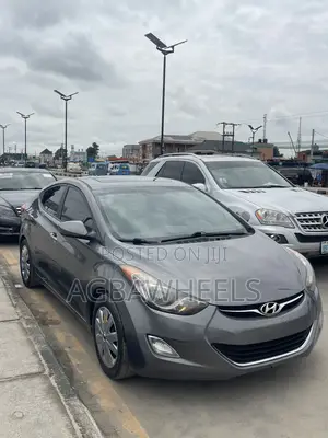 Hyundai Elantra 2013 Gray