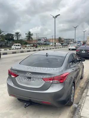 Hyundai Elantra 2013 Gray