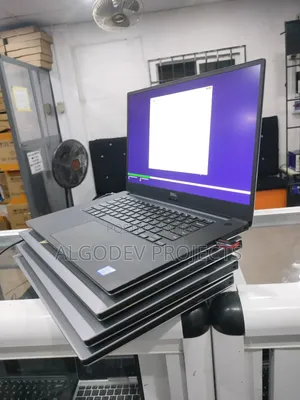 Laptop Dell Precision 5540 32GB Intel Core i7 SSD 1T