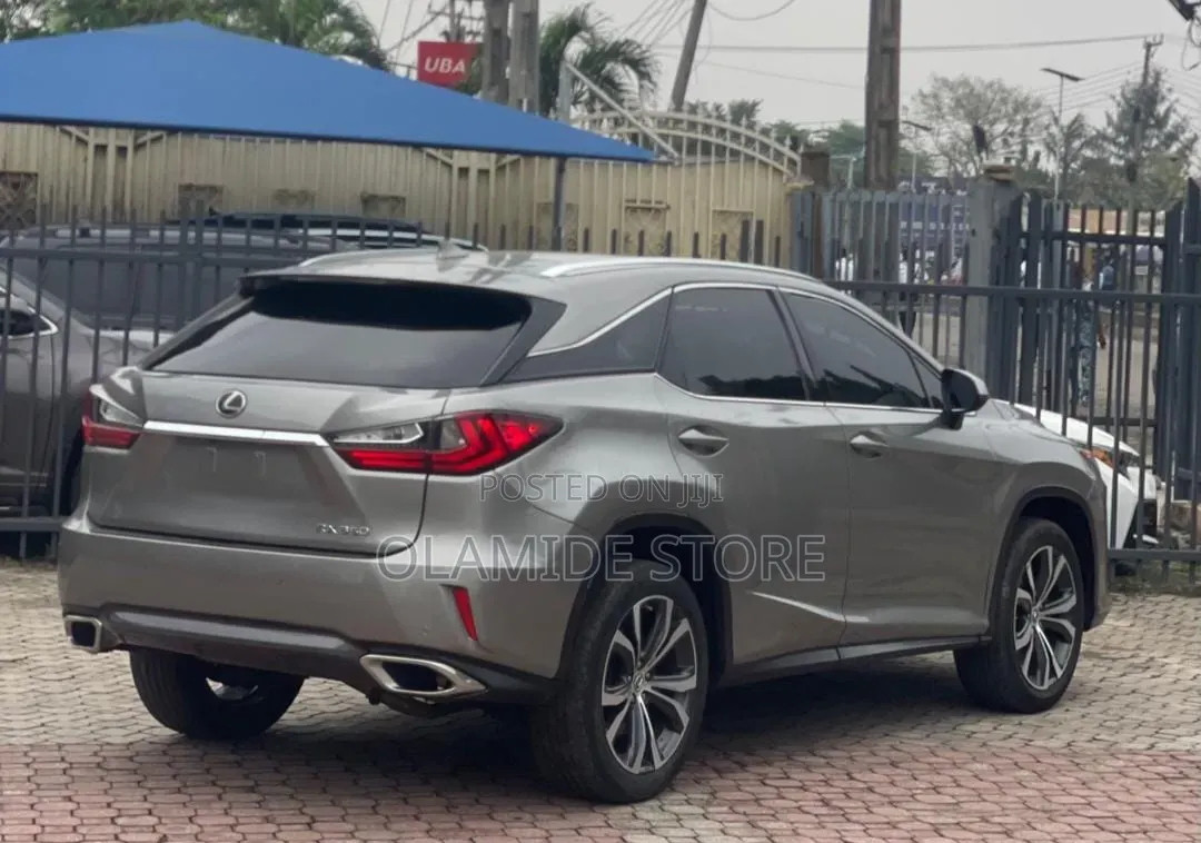 Lexus RX 2018 Gold