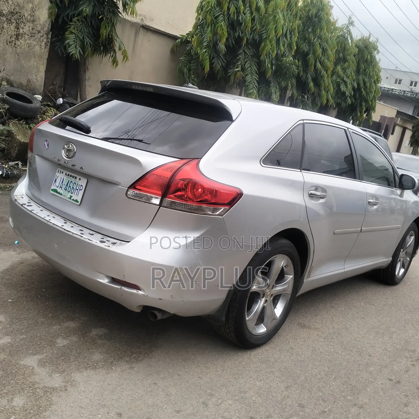 Toyota Venza 2012 Silver