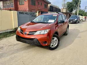Toyota RAV4 LE 4dr SUV (2.5L 4cyl 6A) 2015 Silver