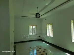 4bdrm Duplex in Roayl Anchor, Galadimawa for rent