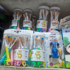Partypacks Items_ Toothbrush Sets_ Dozen