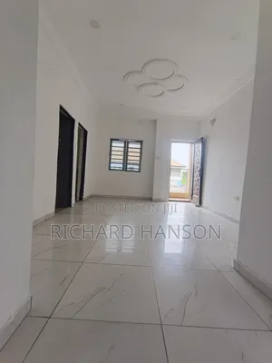 2bdrm Apartment in Secured, Off Lekki-Epe Expressway for rent