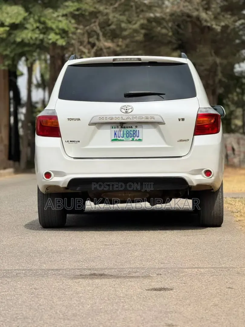 Toyota Highlander 2010 White