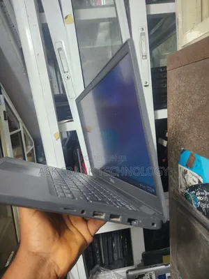 Laptop Dell Latitude 3410 8GB Intel Core i5 SSD 256GB