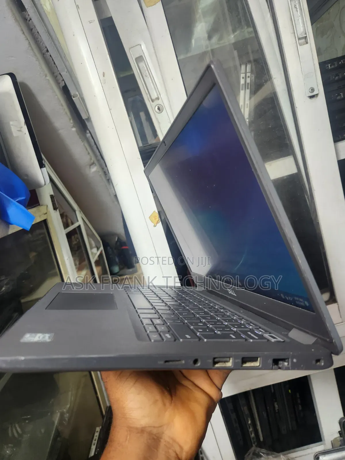 Laptop Dell Latitude 3410 8GB Intel Core i5 SSD 256GB