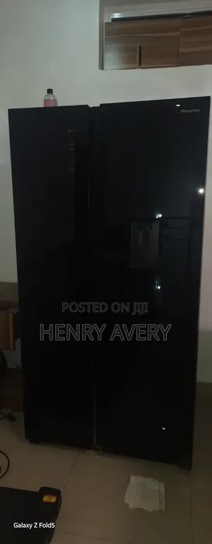 Hisense Side by Side Freezer