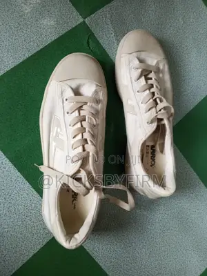 Warrior Sneakers