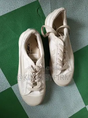 Warrior Sneakers