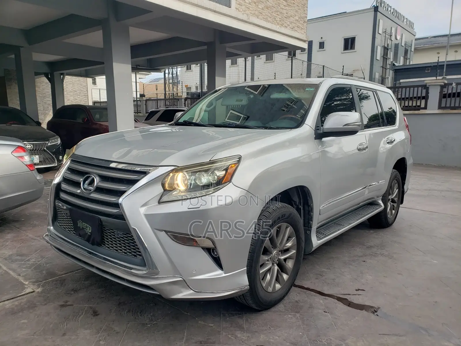 Lexus GX 2015 Silver