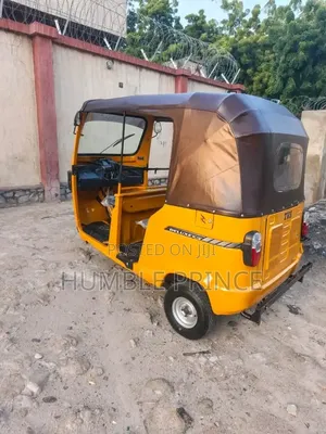 TVS King Deluxe Plus iTouch Start 2024 Yellow