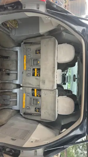 Toyota Sienna LE 8 Passenger 2012 Black