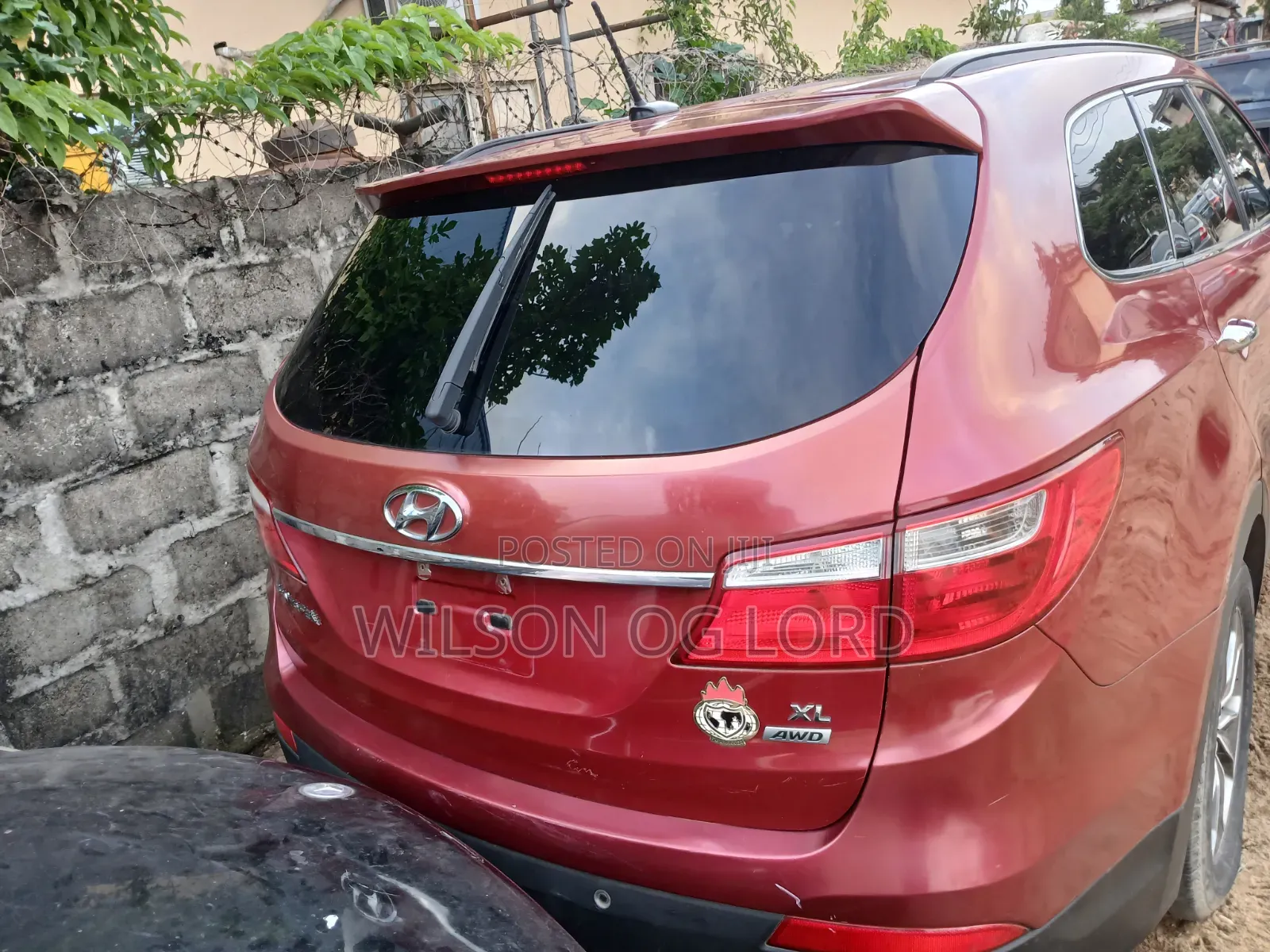 Hyundai Santa Fe 2015 Red