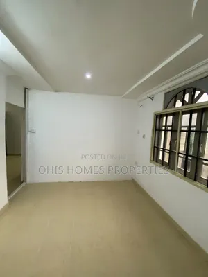 Mini Flat in Osapa London for rent