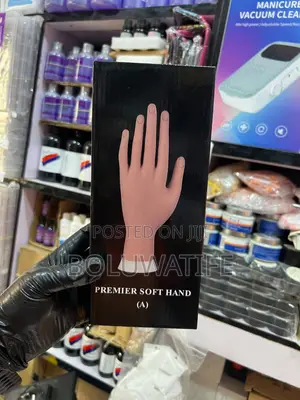 Premier Soft Hand a – Nail Practice Hand for Manicure Nail Art