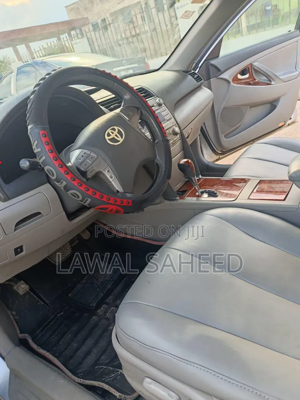 Toyota Camry 2011 Silver