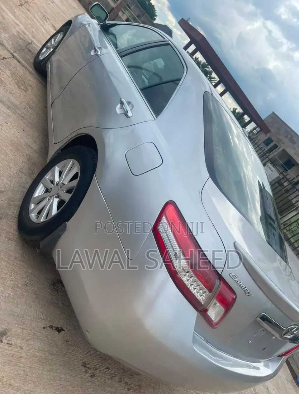 Toyota Camry 2011 Silver