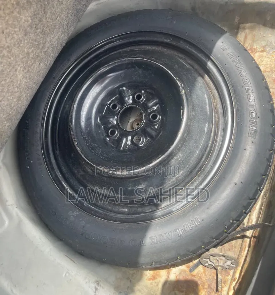 Toyota Camry 2011 Silver