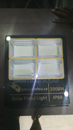2000w Pentagon Solar Light