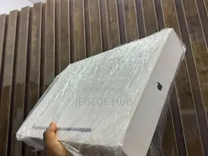 New Laptop Apple MacBook Air 2026 M5 24GB Apple M5 SSD 1T