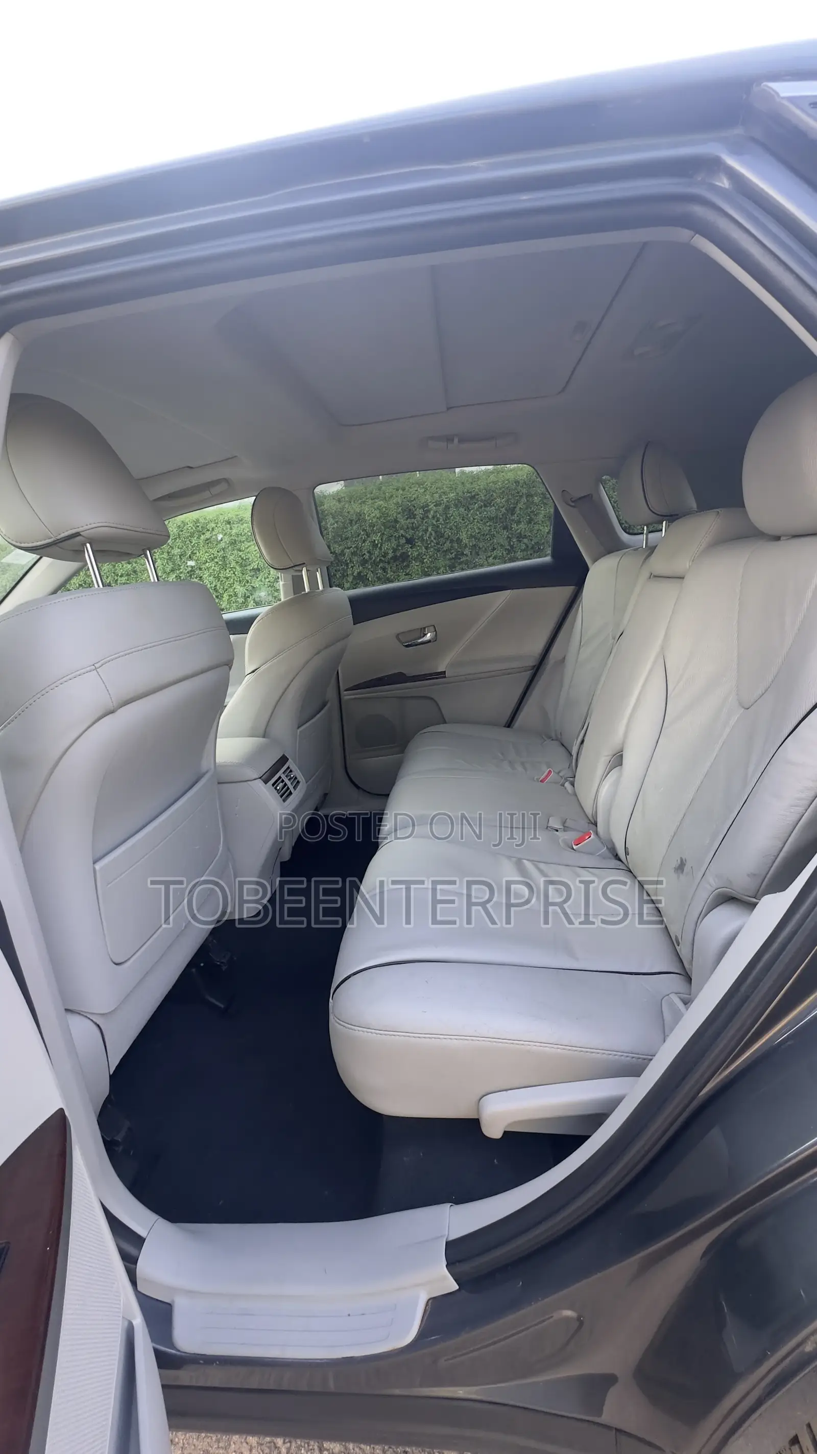 Toyota Venza 2010 Gray