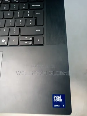 Laptop Dell Precision 5690 32GB Intel Core Ultra 7 SSD 1T