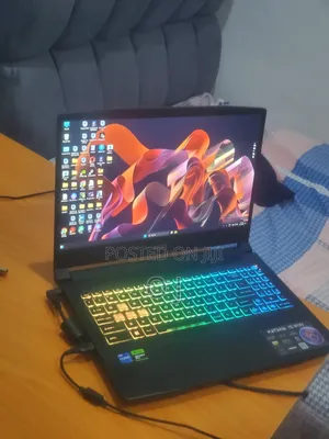 Laptop MSI CR600 16GB Intel Core i7 SSD 1T