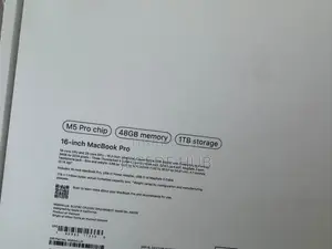 New Laptop Apple MacBook Pro 2025 M5 48GB Apple M5 SSD 1T