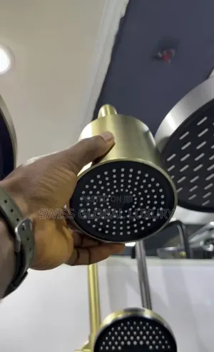 Thermostatic Multifunctional Shower System