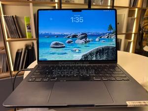 Laptop Apple MacBook Air 2023 M2 8GB Apple M2 SSD 256GB