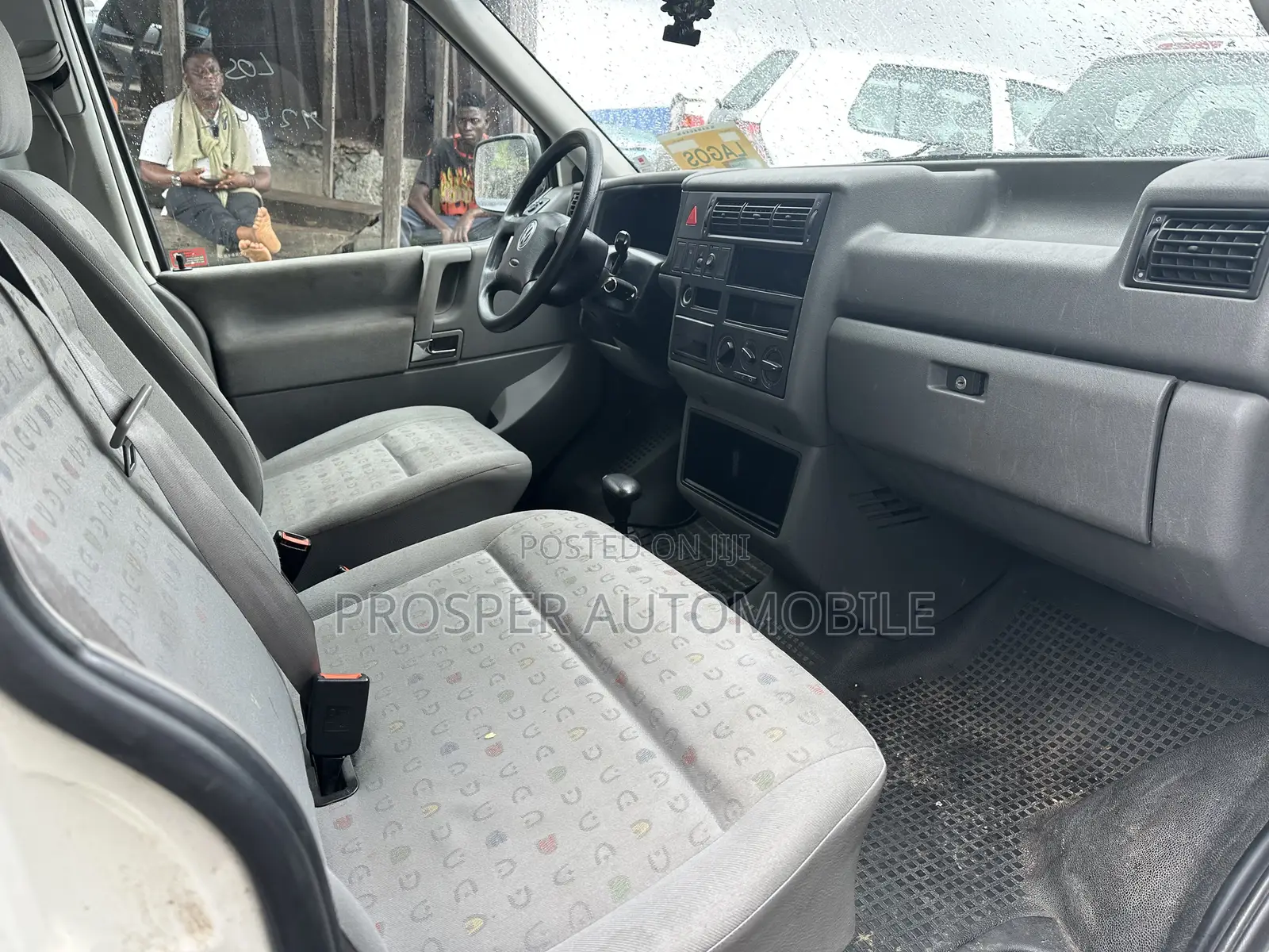 Volkswagen Transporter 2005 White