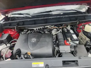 Toyota Highlander Platinum 2021 Burgundy