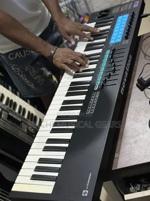 Novation Lunchkey 61 Mk3
