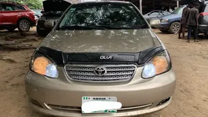 Toyota Corolla 2004 Gold