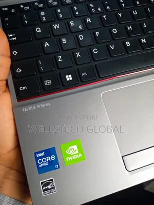 Laptop Fujitsu Celsius H5511 16GB Intel Core i7 SSD 512GB