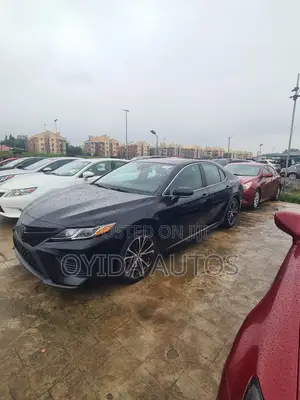 Toyota Camry SE (2.5L 4cyl 8A) 2019 Black