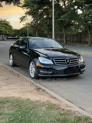 Mercedes-Benz C350 C 350 4MATIC AWD 2012 Black