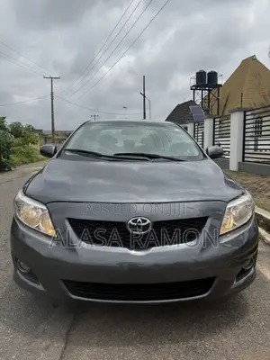 Toyota Corolla LE 4dr Sedan (1.8L 4cyl 4A) 2010 Gray