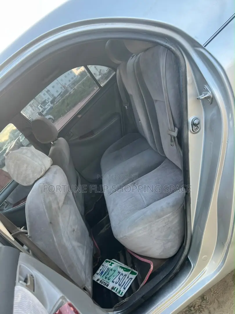 Toyota Corolla 2006 Silver