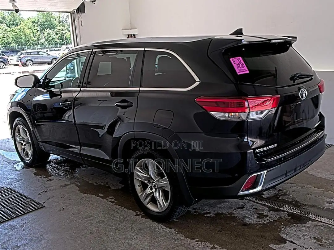 Toyota Highlander 2018 Black