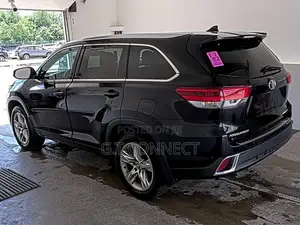 Toyota Highlander 2018 Black