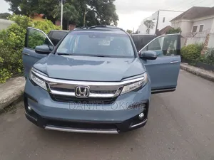Honda Pilot Touring 7-Passenger 2022 Teal