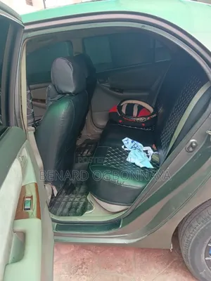 Automobile