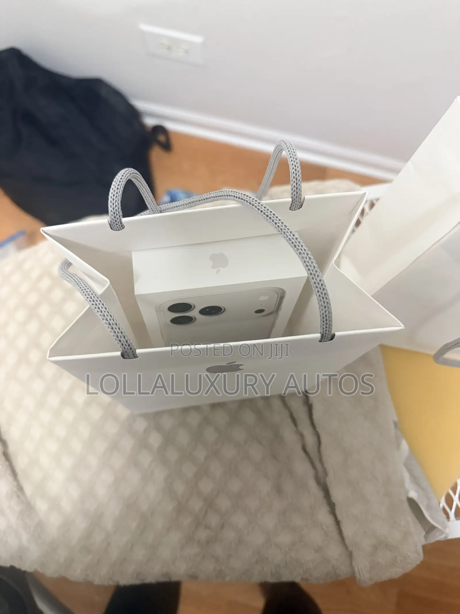 New Apple iPhone 18 Pro Max 256 GB Silver