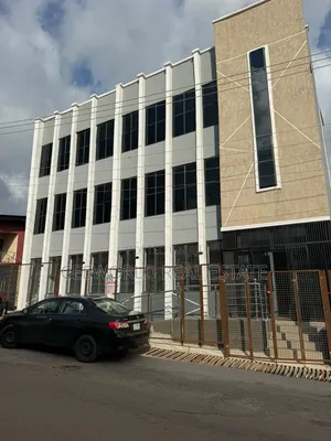 Open Plan Office Space at Orogun Ui