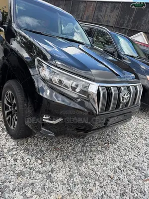 Toyota Land Cruiser Prado 2017 Black