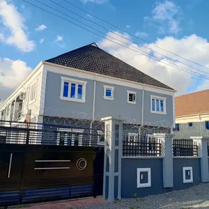 3bdrm Block of Flats in Joy Estate Elebu, Oluyole for rent