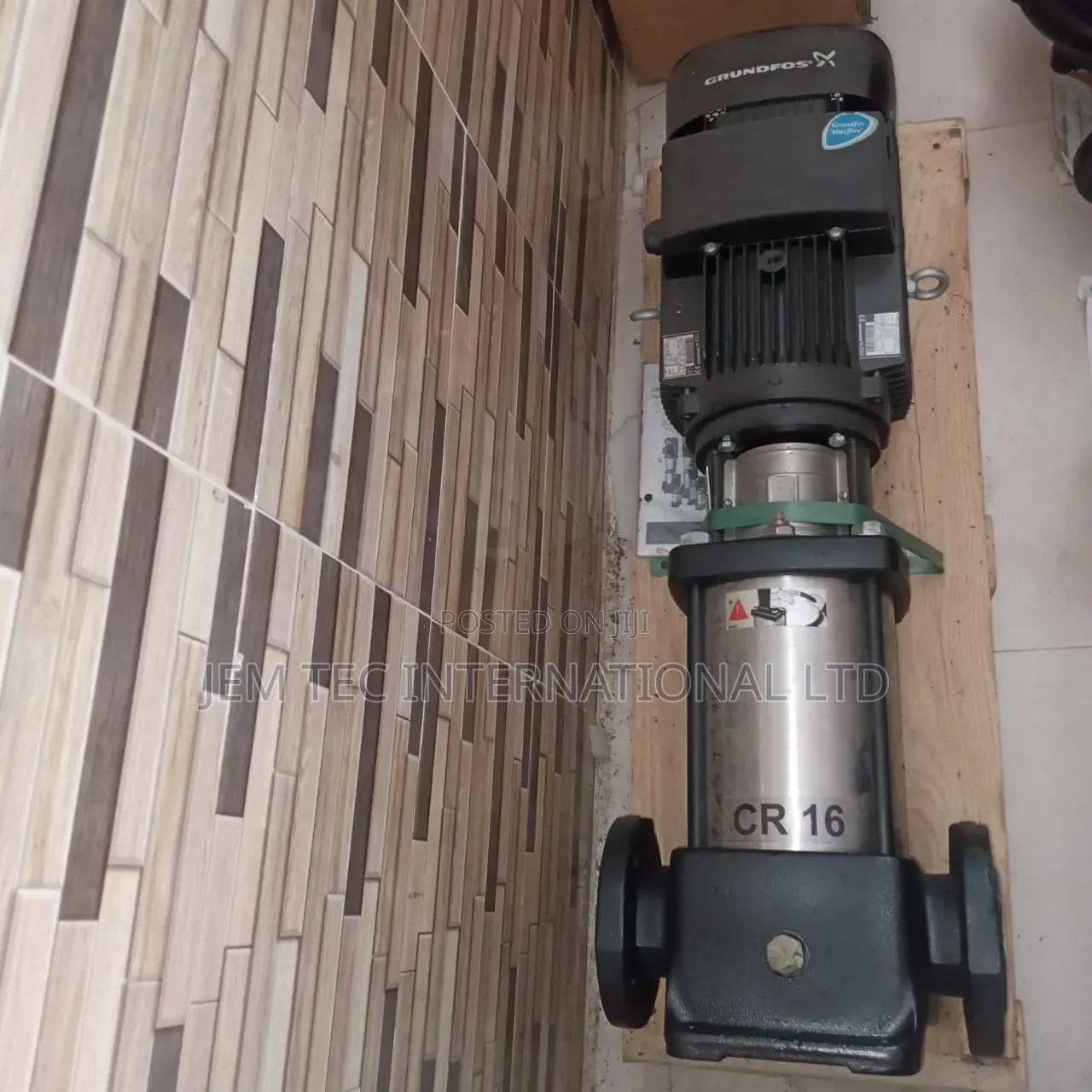 Groundfox Boaster Pump